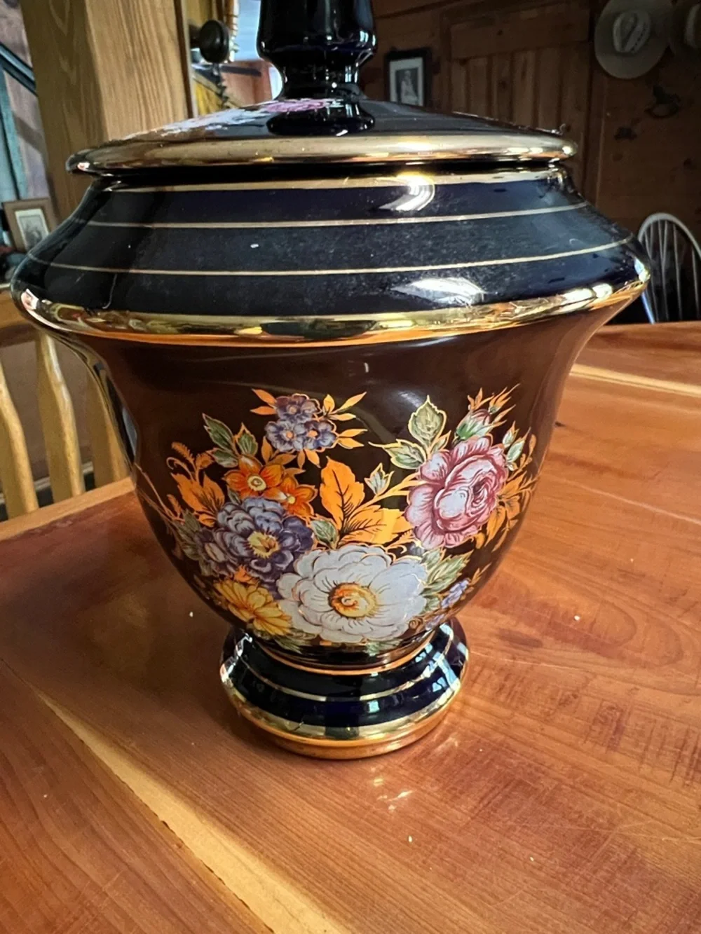Vintage Black Floral Lidded Decorative Jar - Elegant Home Accent Greek 24k Gold